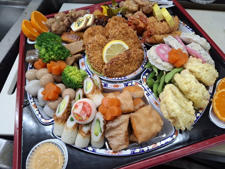 正月用オードブル承ります! 正月用オードブル承ります!